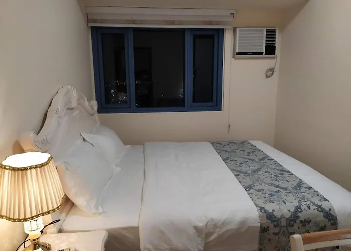 アパートホテル Grand Riviera マニラ市